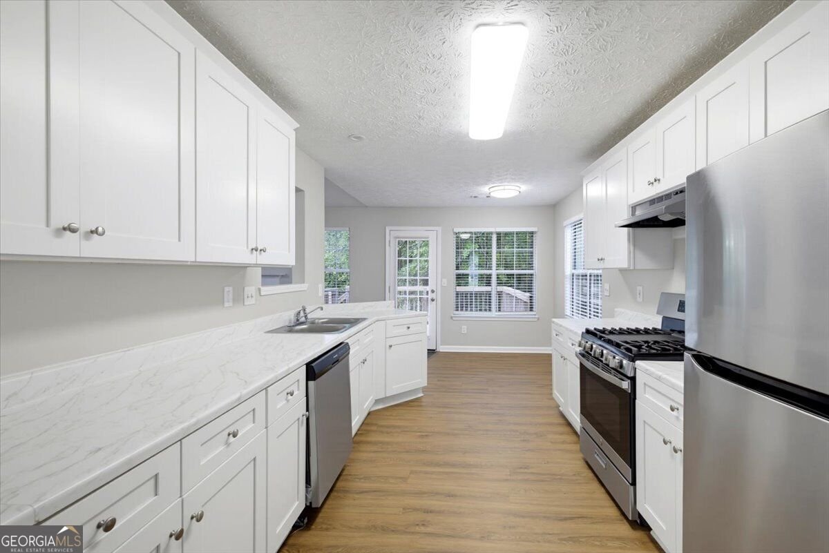 9491 Whaleys Lake Lane Jonesboro - Photo 11