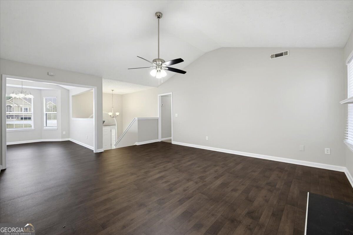 9491 Whaleys Lake Lane Jonesboro - Photo 7