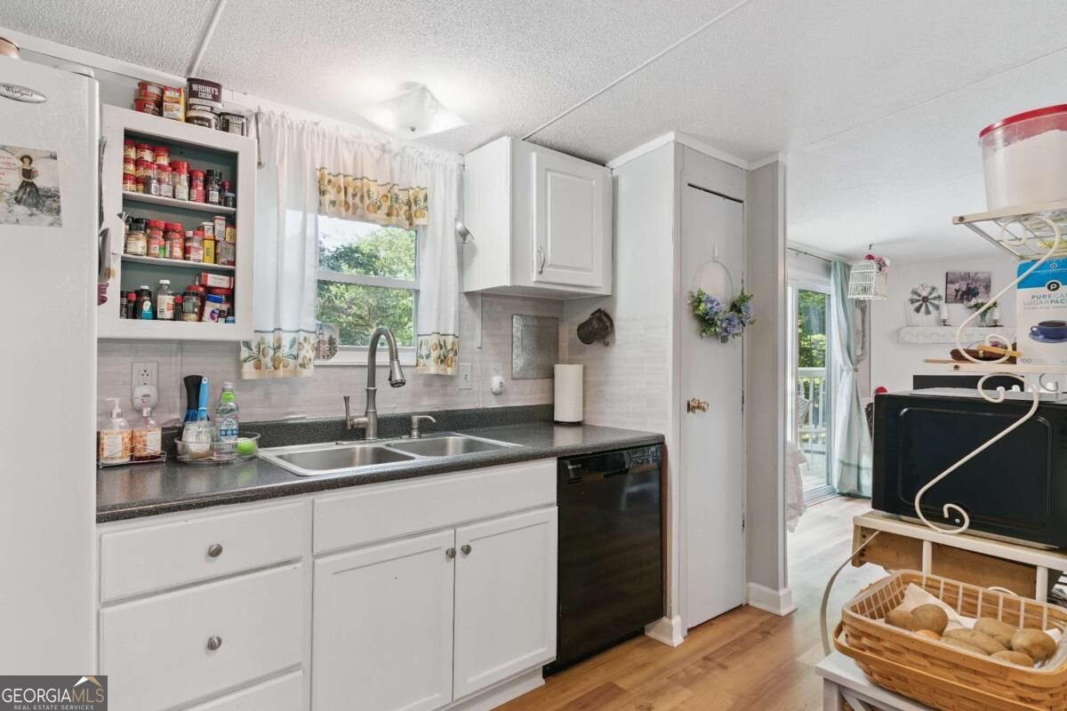 215 Baumgardner Road Brunswick - Photo 11