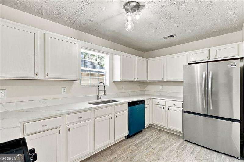 496 Cathedral Drive Mcdonough - Photo 6