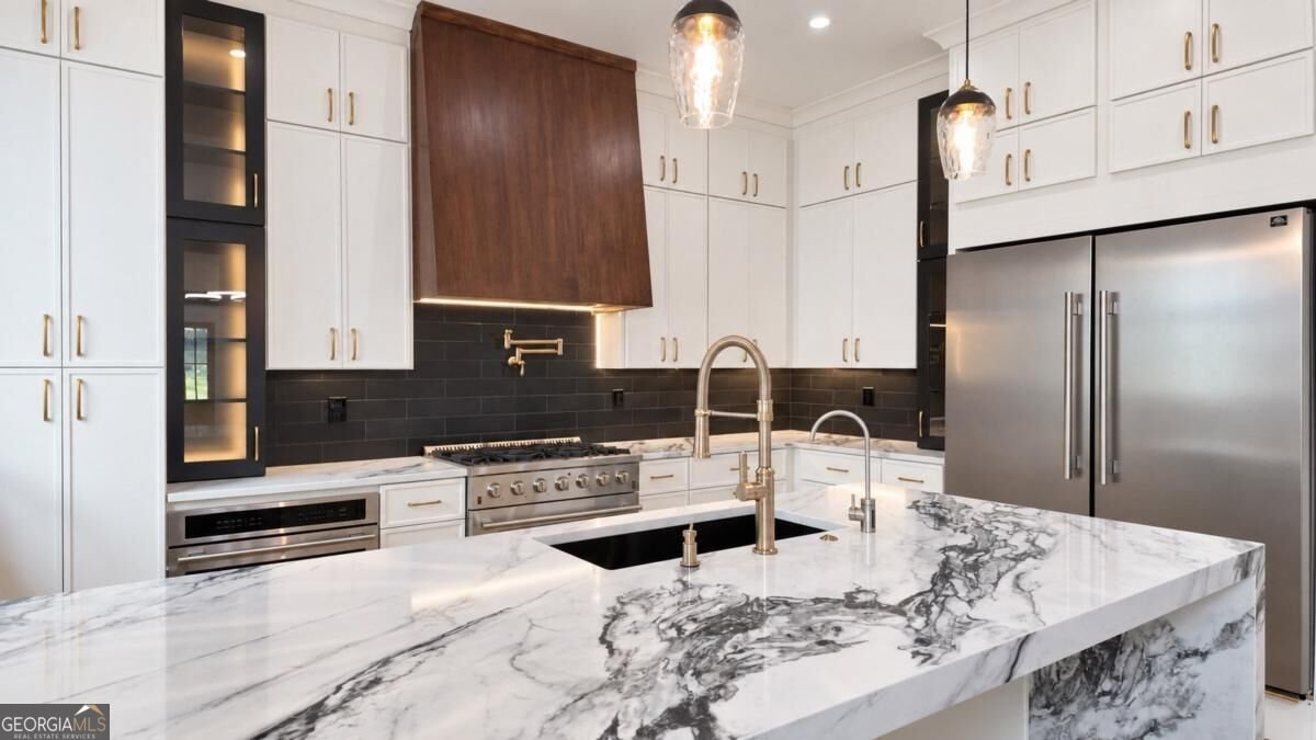 5028 Hidden Branch Drive Sugar Hill - Photo 16