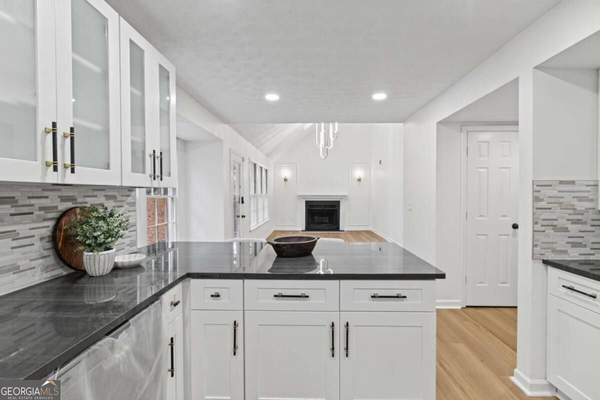 1738 Wedgewood Drive Stone Mountain - Photo 14