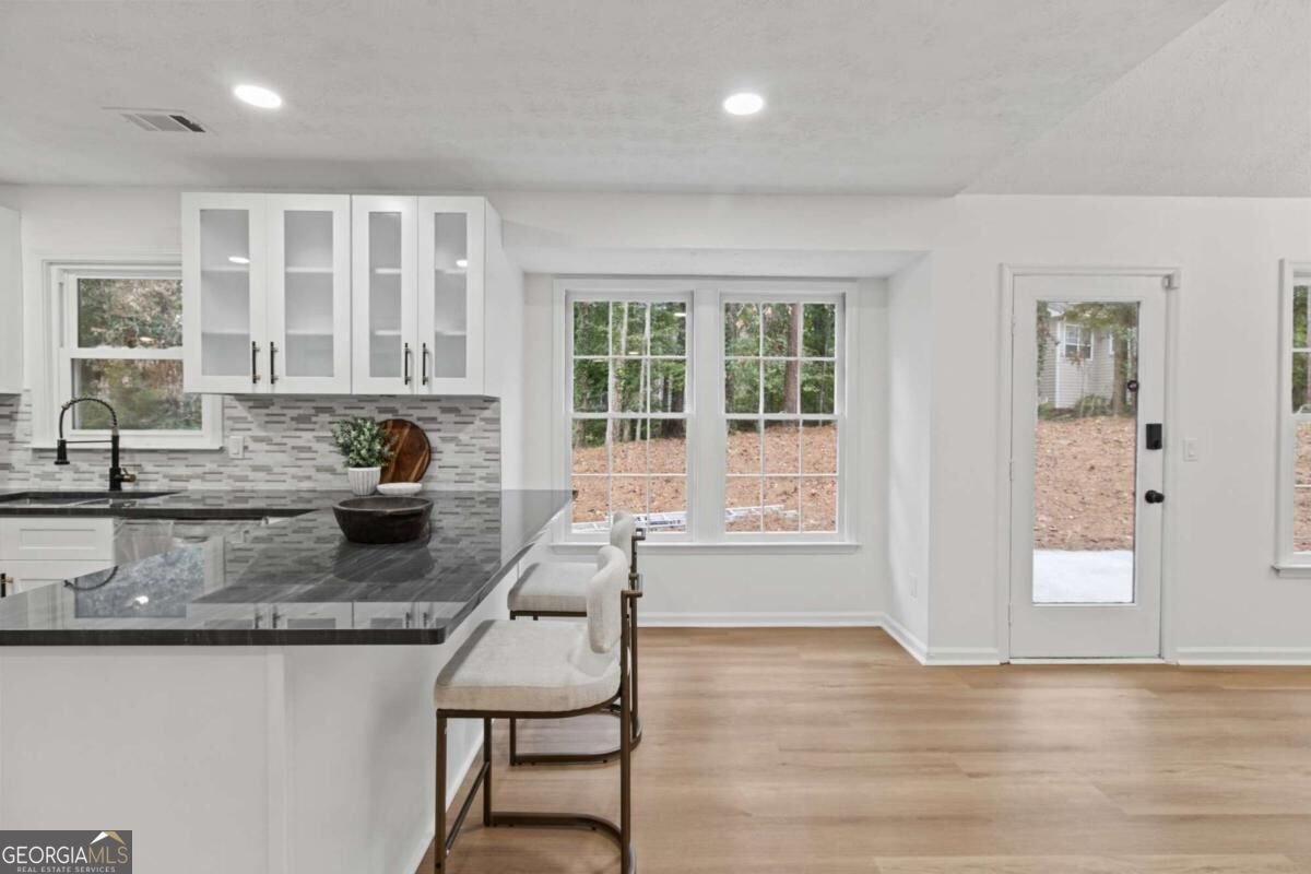 1738 Wedgewood Drive Stone Mountain - Photo 15