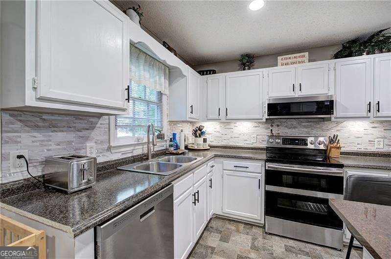 5180 Brownwood Drive Powder Springs - Photo 18