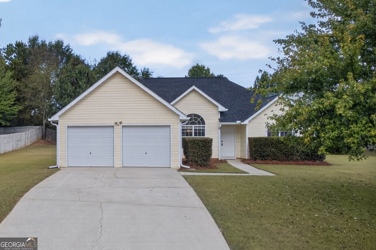 4135 Green Field Drive Douglasville - main photo