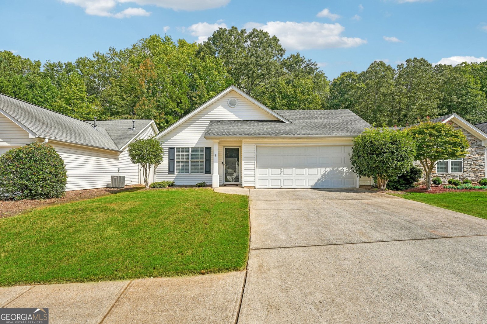 3193 Liberty Commons Drive Kennesaw - main photo