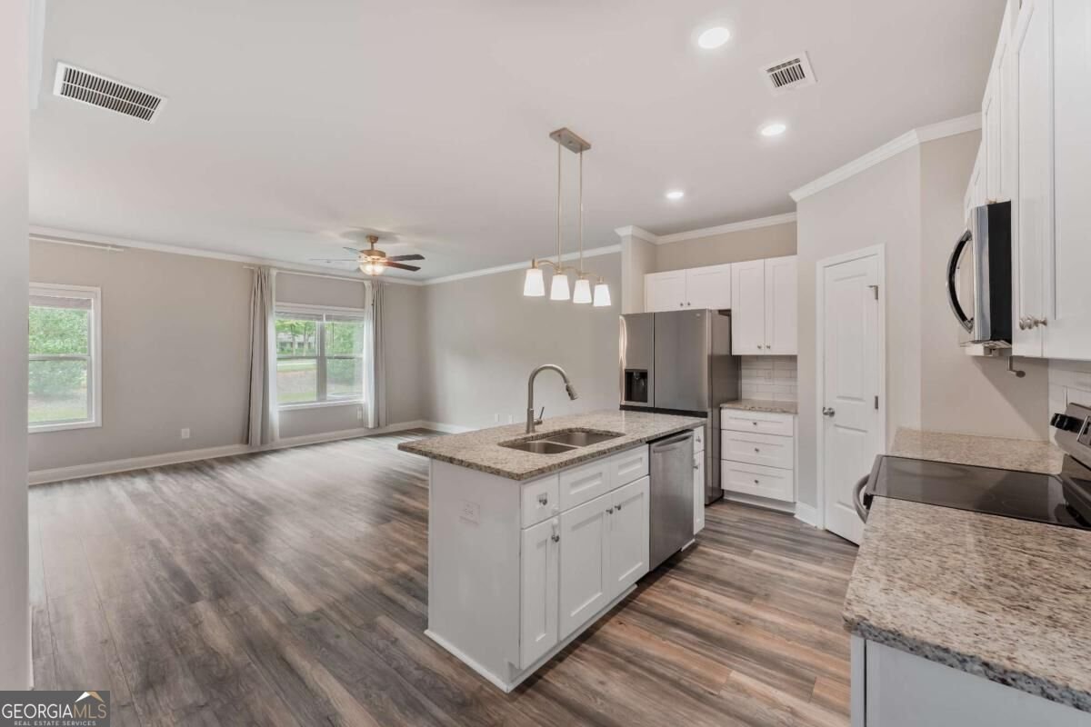 4401 Fulson Drive Lilburn - Photo 6