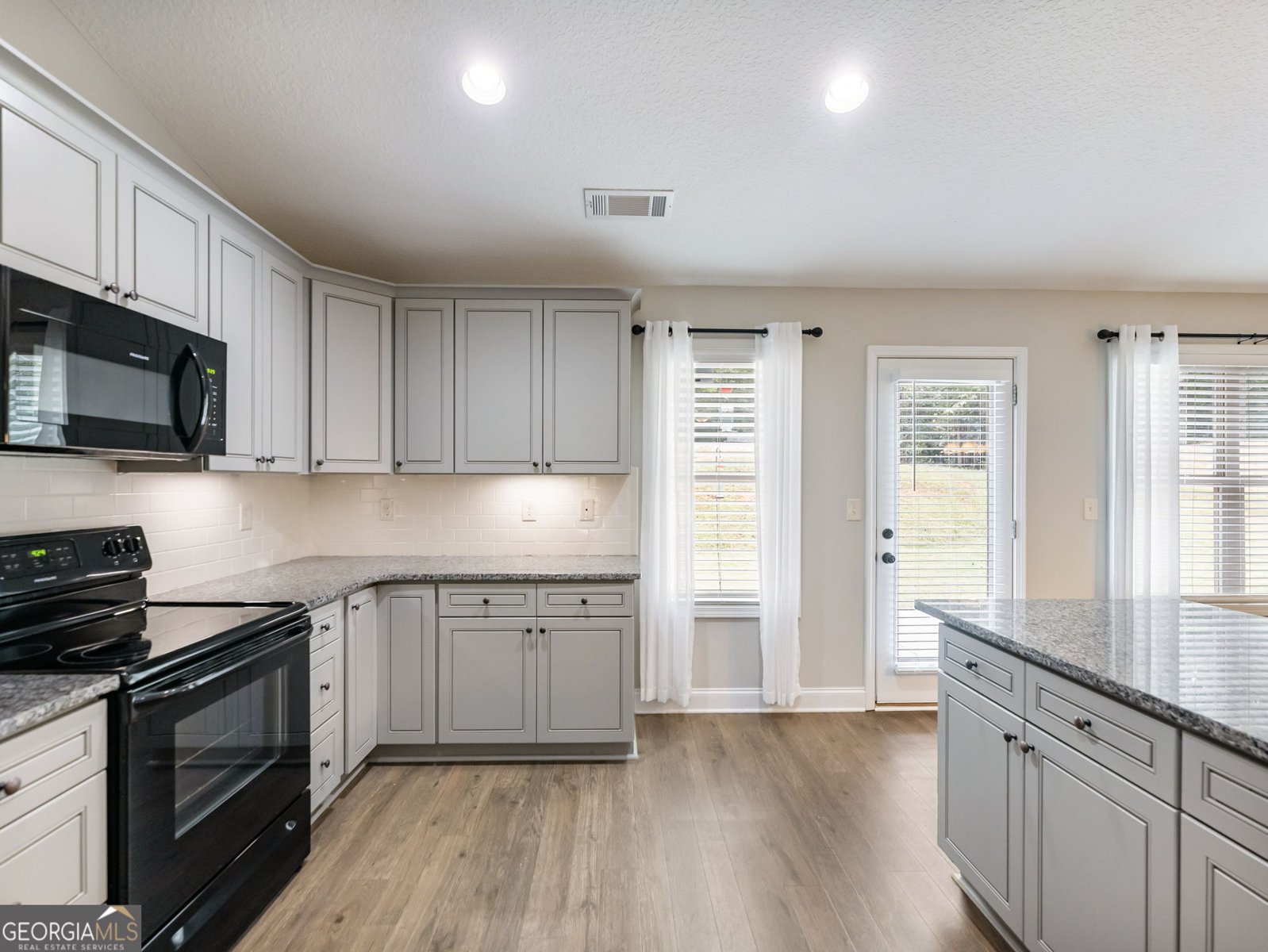 433 Emily Forest Way Pendergrass - Photo 12