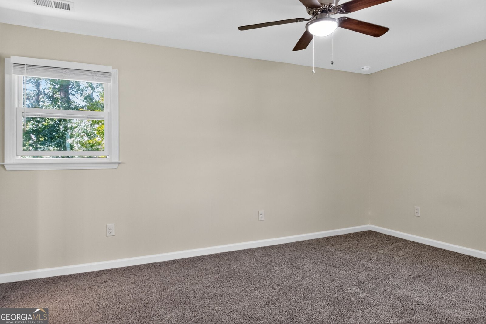 869 April Drive Conyers - Photo 10