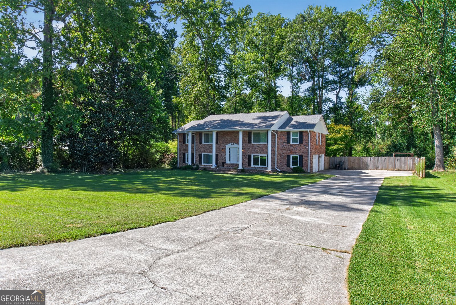869 April Drive Conyers - Photo 6