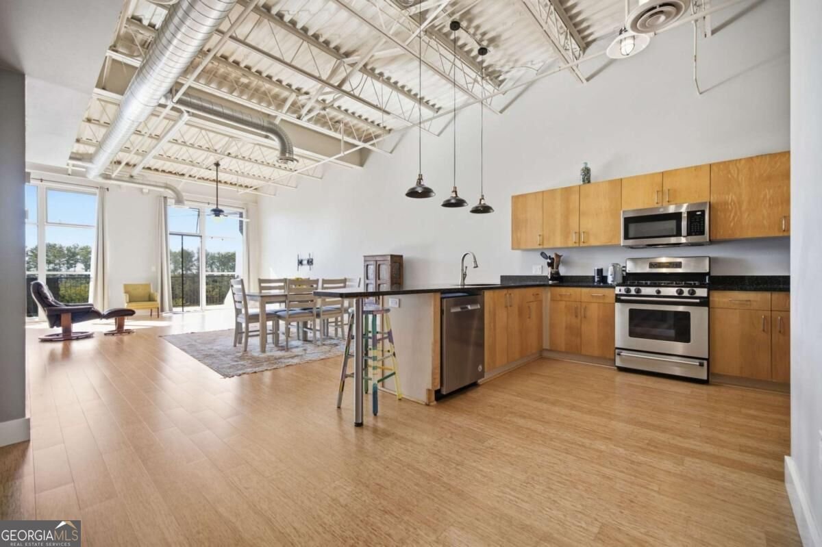 5200 Peachtree Road Atlanta - main photo