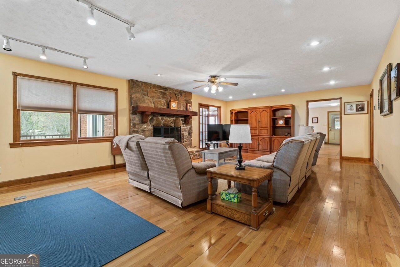 161 Minter Drive Hampton - Photo 9