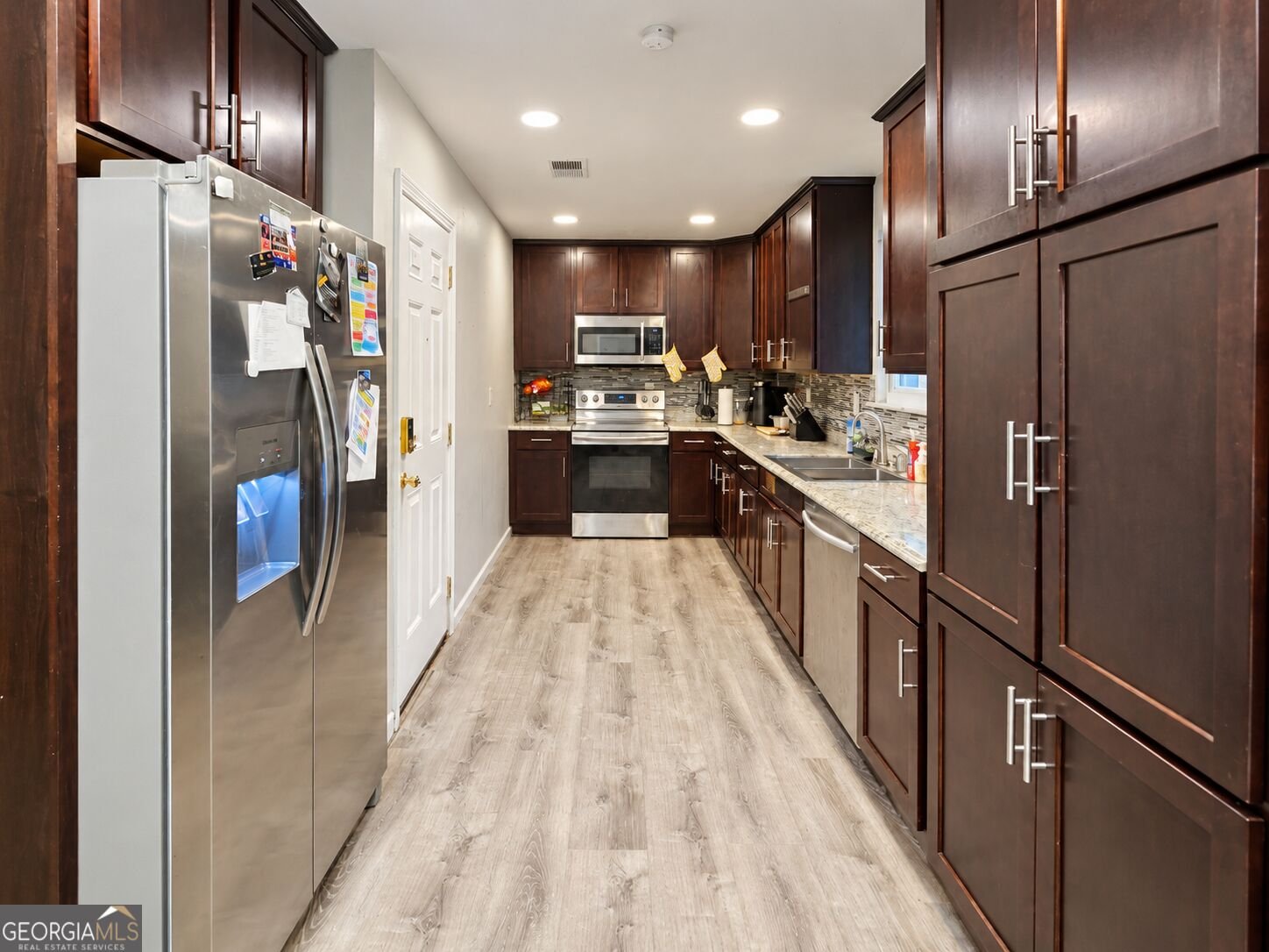 208 BEDIVERE Drive Warner Robins - Photo 11
