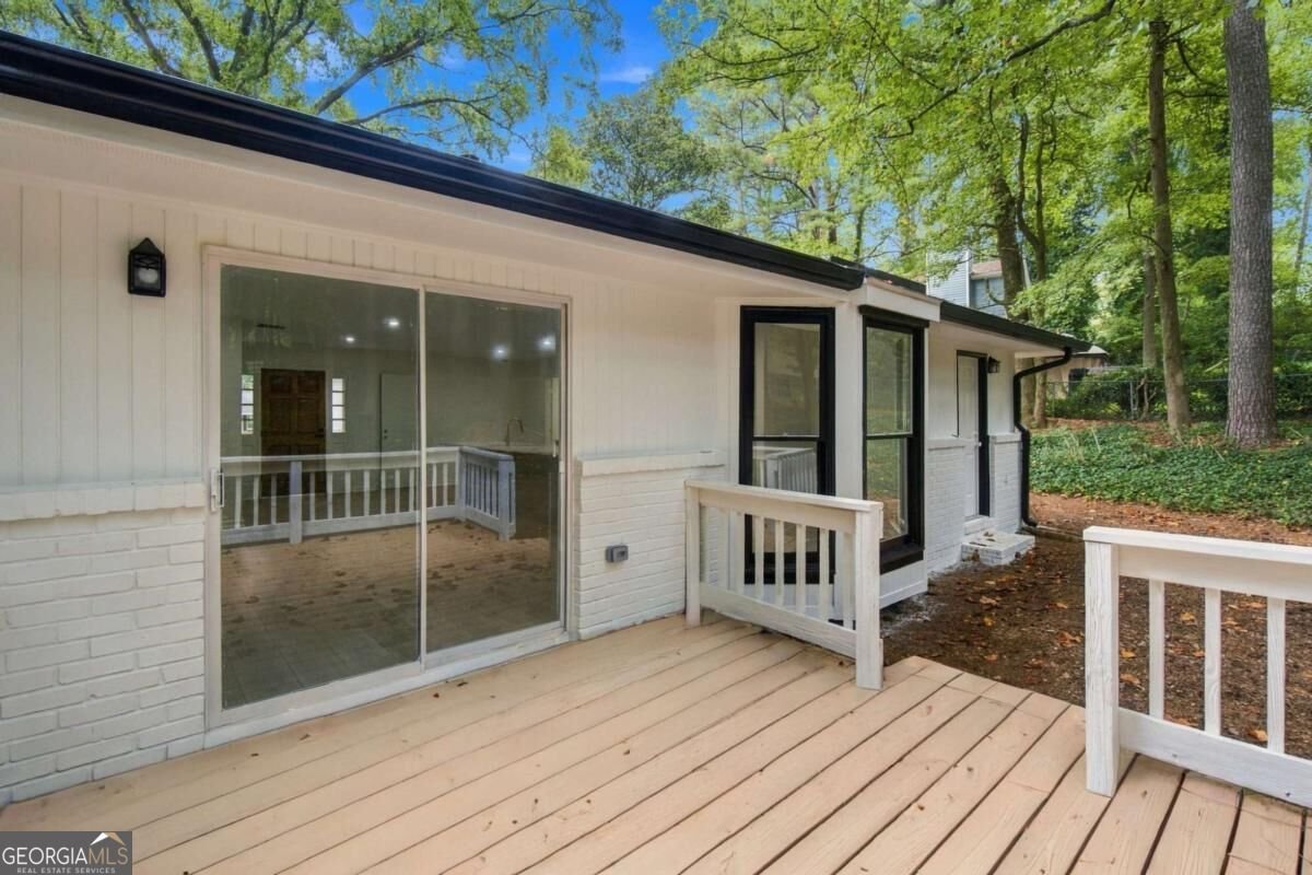 645 Noell Way Lilburn - Photo 32