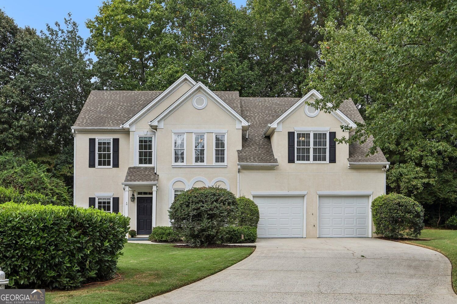 225 Brookhollow Court Alpharetta - main photo