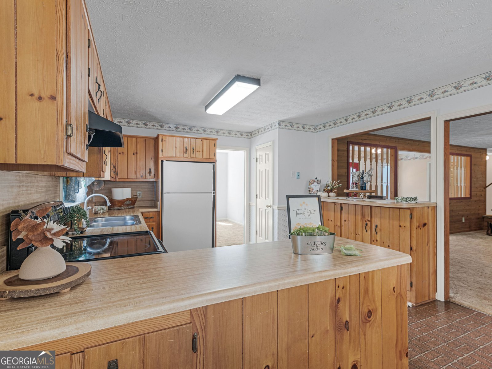 1390 Kirkland Road Covington - Photo 8