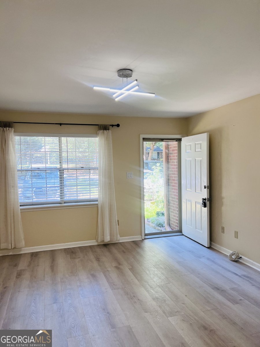 4183 Pine Valley Road Tucker - Photo 7