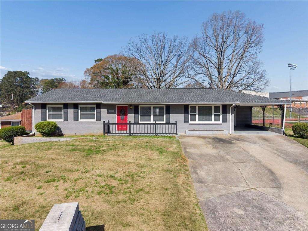 2411 Harvel Drive Atlanta - main photo