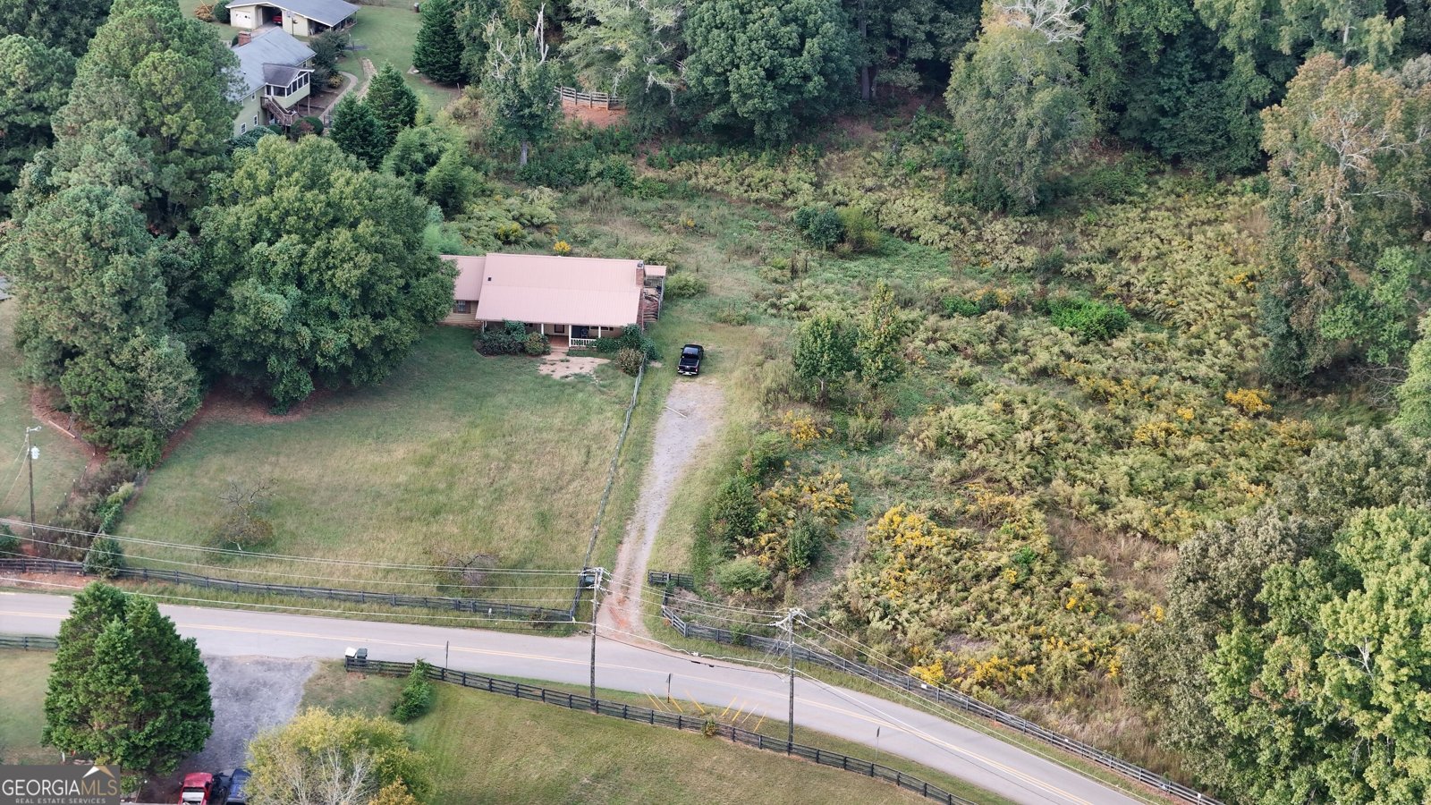 7582 Bates Drive Alpharetta - Photo 12
