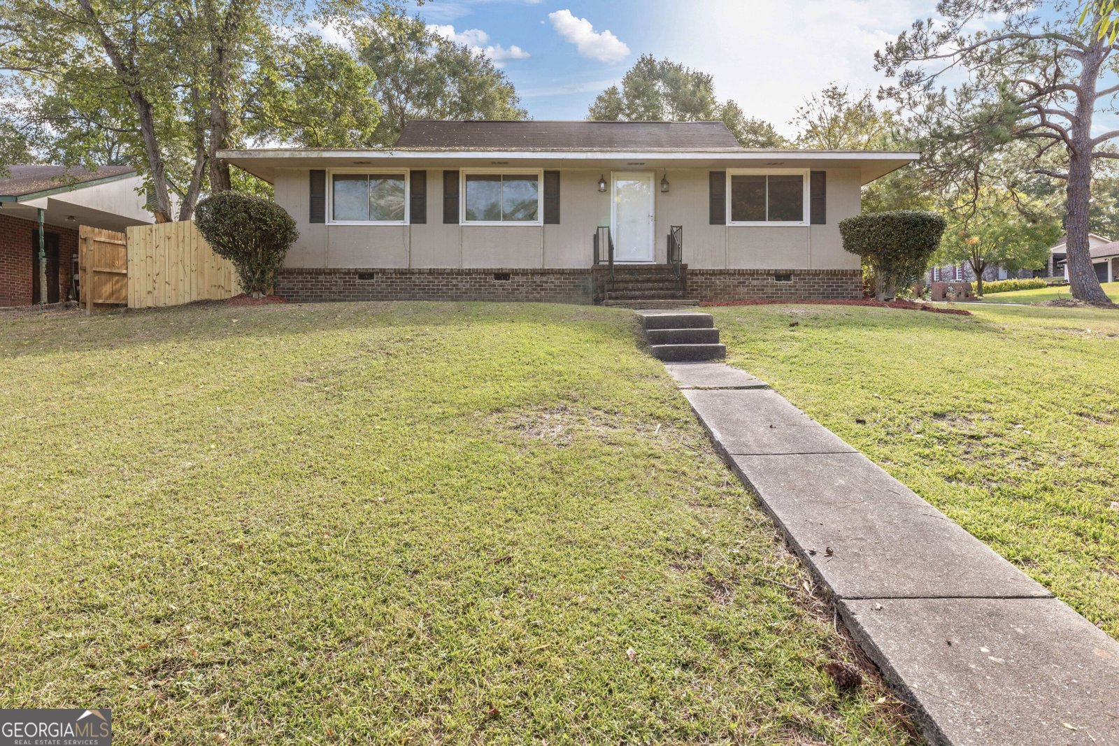 2562 Harwich Circle Columbus - main photo