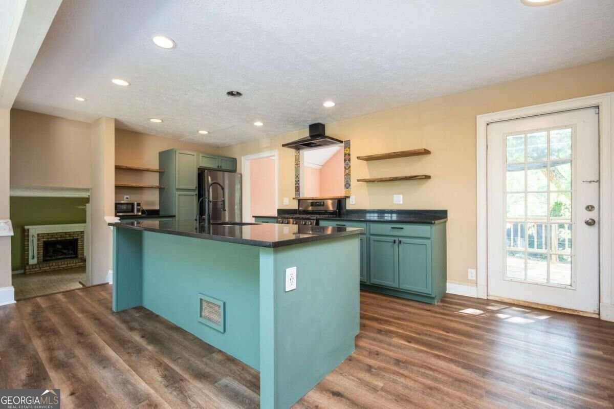 633 San Pablo Drive Stone Mountain - Photo 12