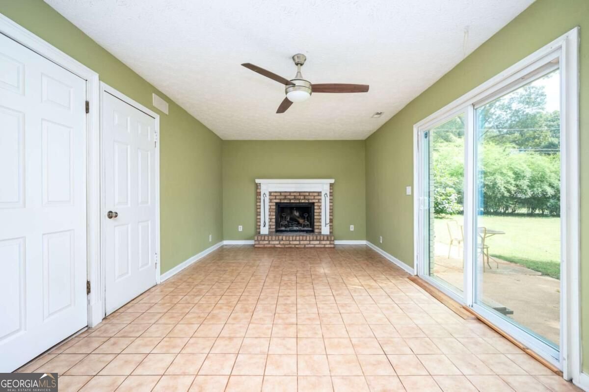 633 San Pablo Drive Stone Mountain - Photo 13