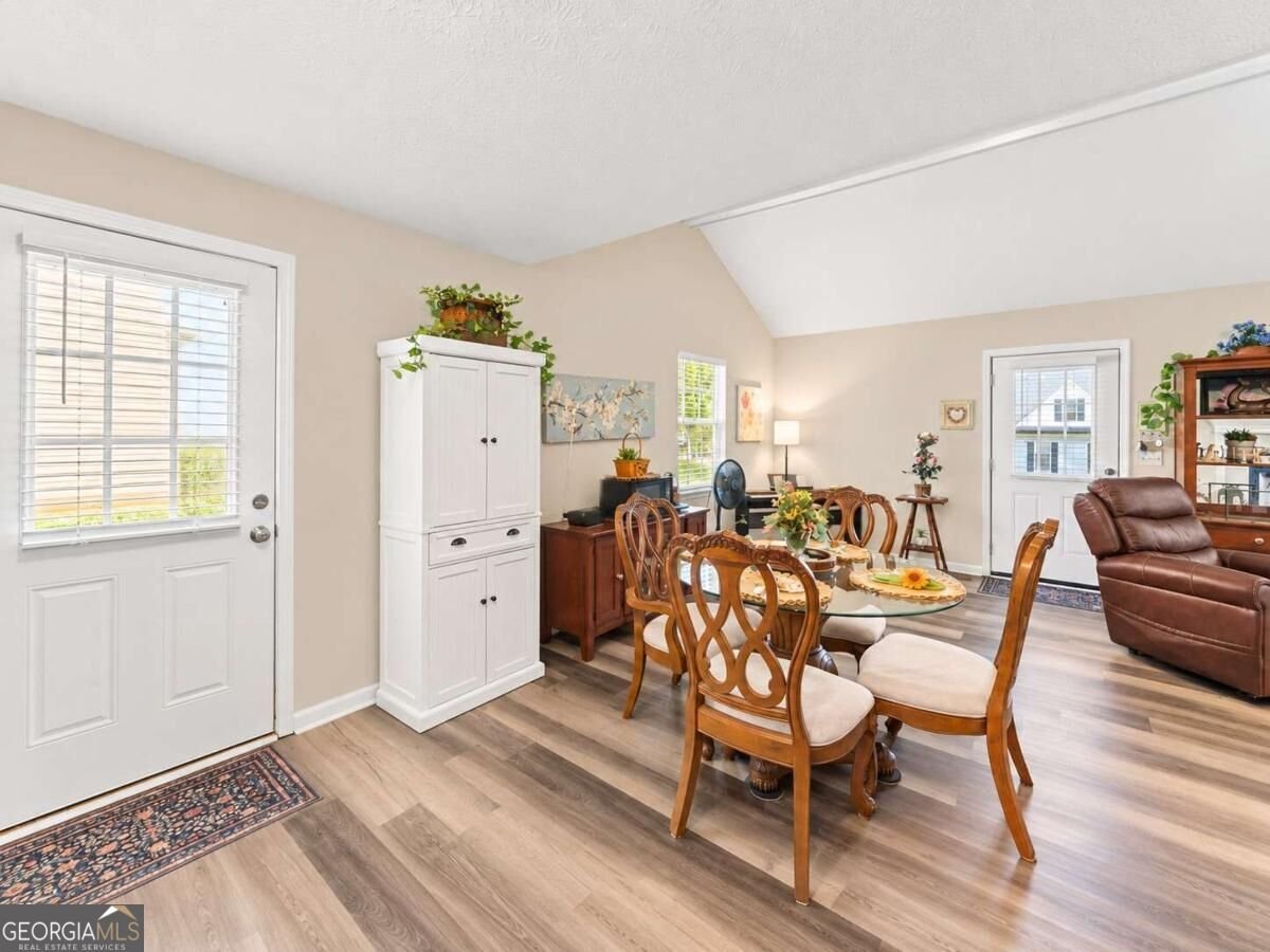 2560 Fairlane Drive Cumming - Photo 14