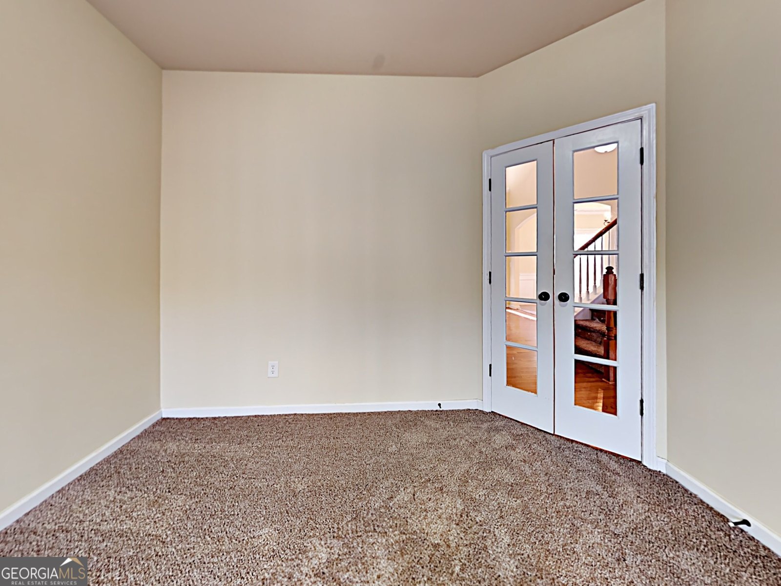 1091 Forest Creek Drive Canton - Photo 3
