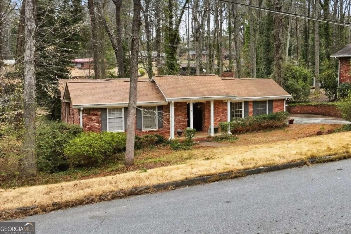 2897 Branchwood Drive Atlanta - main photo