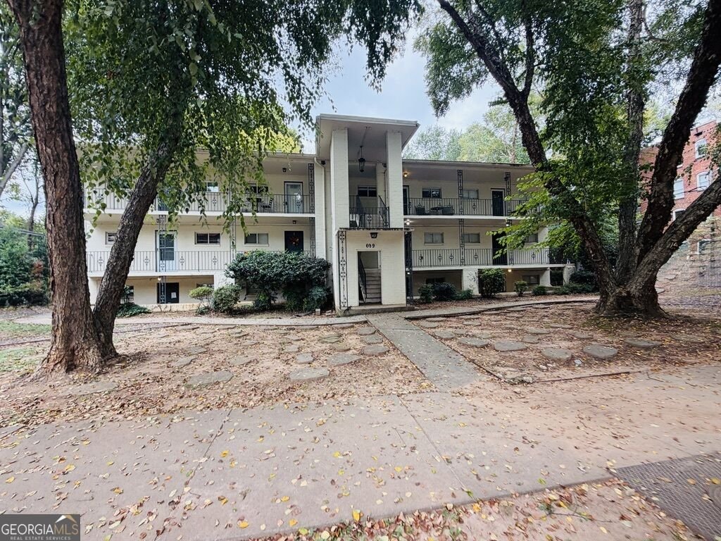 699 Argonne Avenue Atlanta - main photo