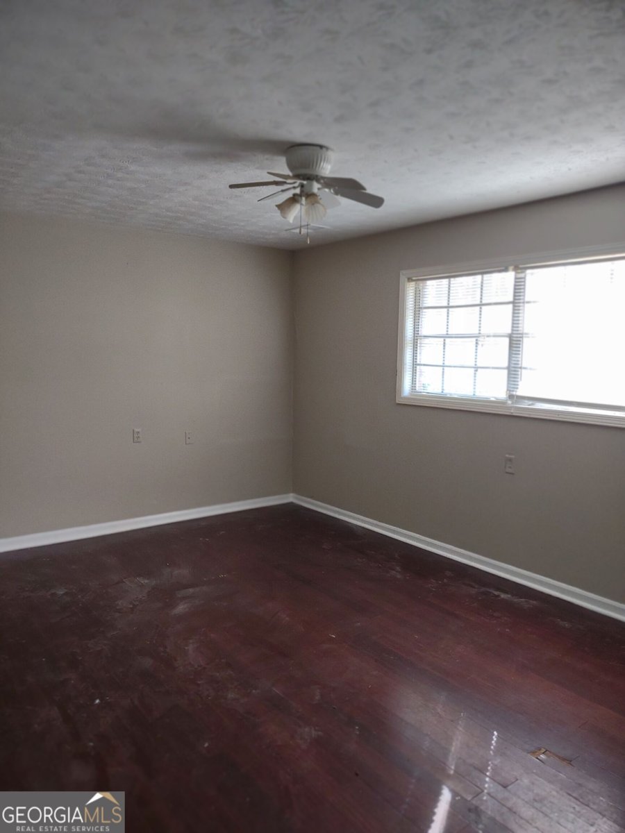 401 Pineburr Lane Stone Mountain - Photo 14