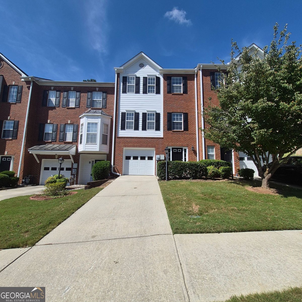 2162 Mill Garden Run Buford - main photo