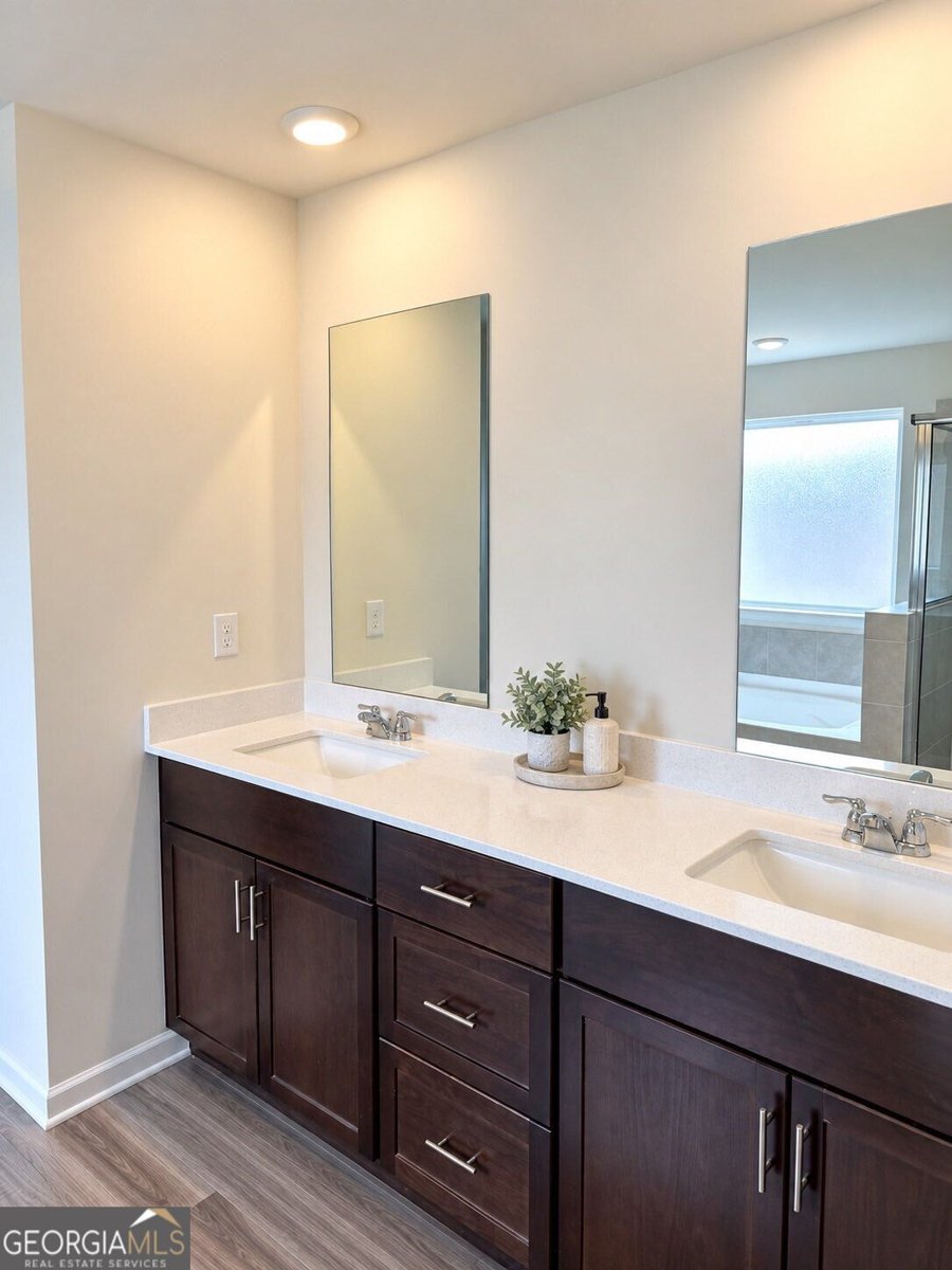 6943 Newcastle Court Fairburn - Photo 9