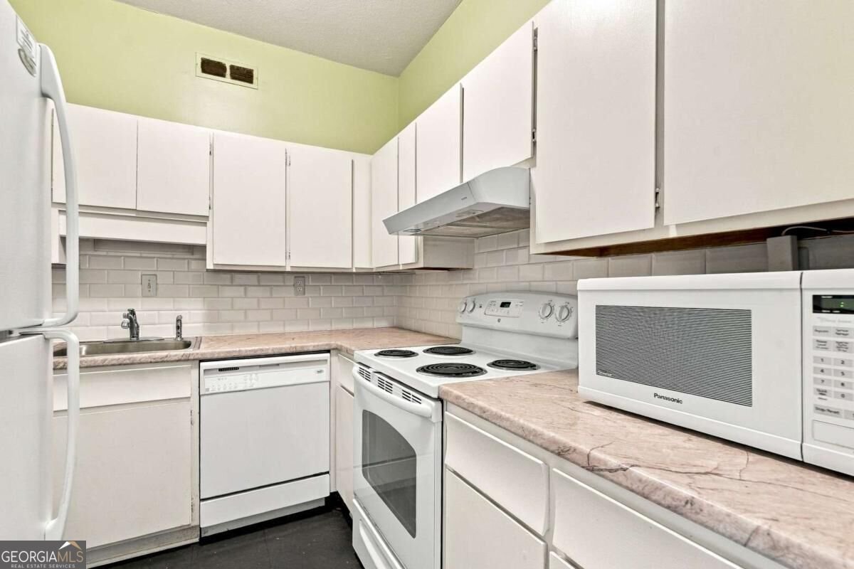 3060 Pharr Court North Atlanta - Photo 29