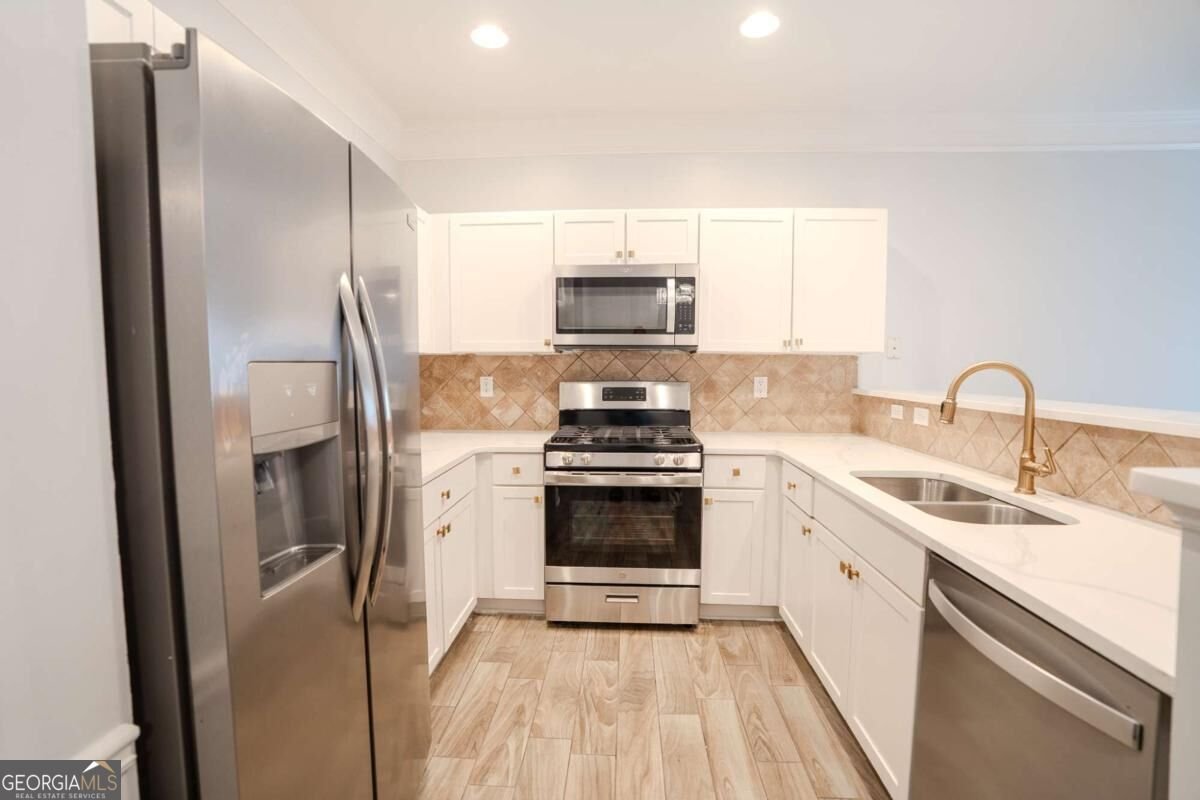776 Tulip Poplar Way Lawrenceville - Photo 6