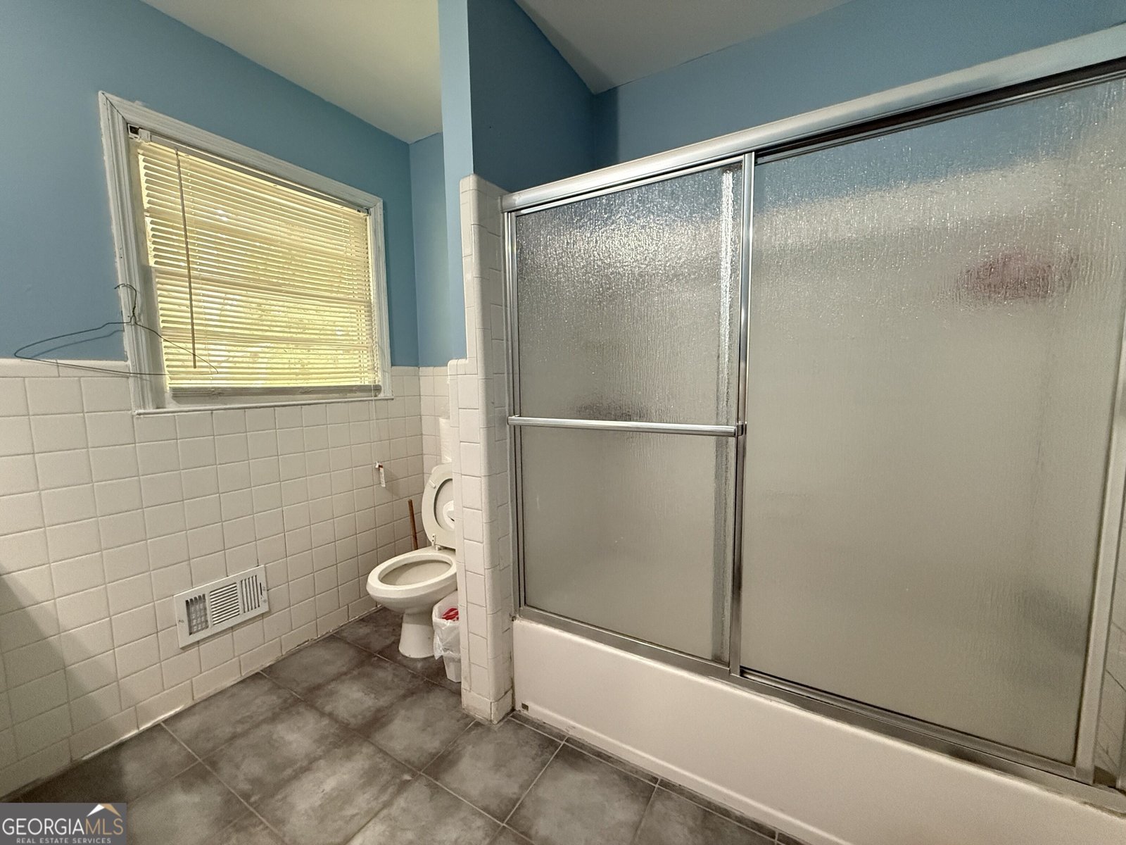 5941 Pinecreek Road Forest Park - Photo 18