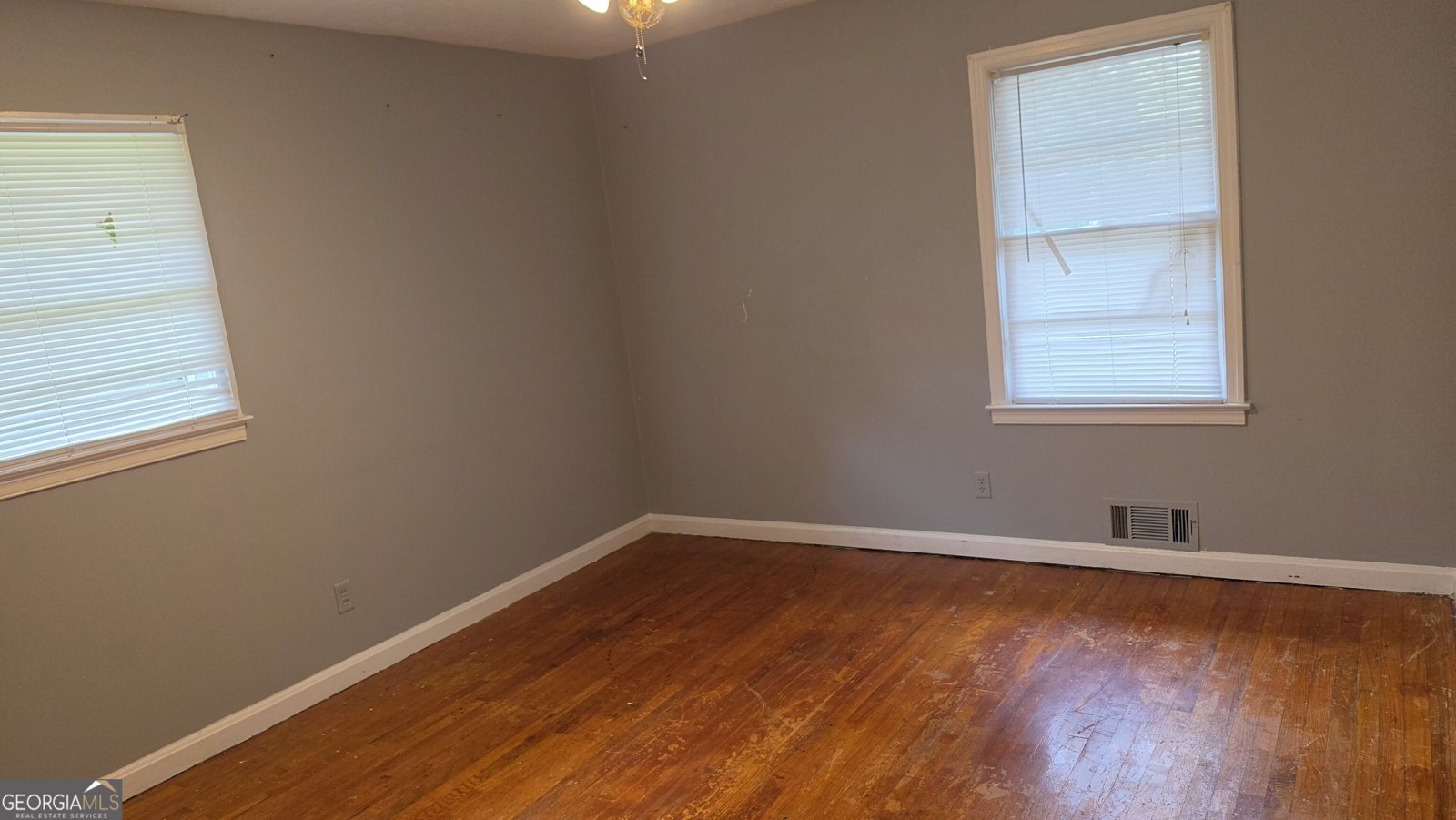 632 Pineridge Drive Forest Park - Photo 10