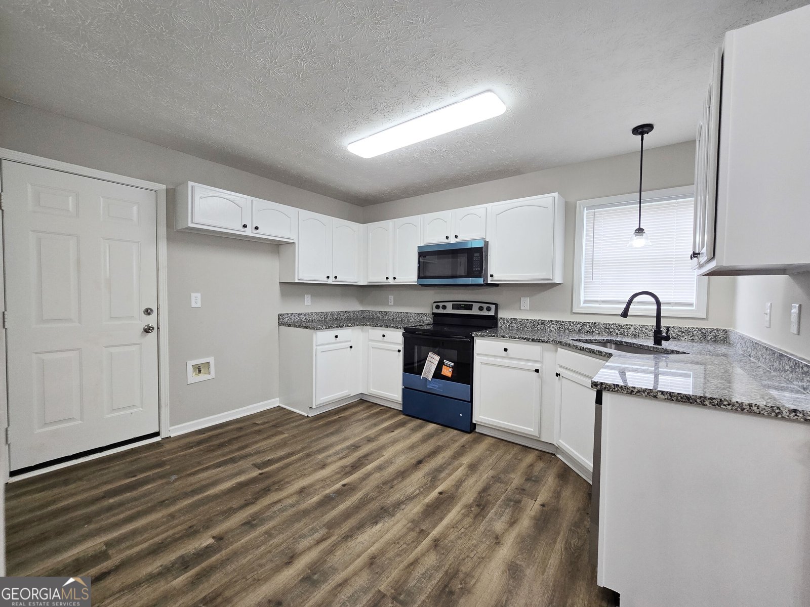 130 Butler Bridge Circle Covington - Photo 10