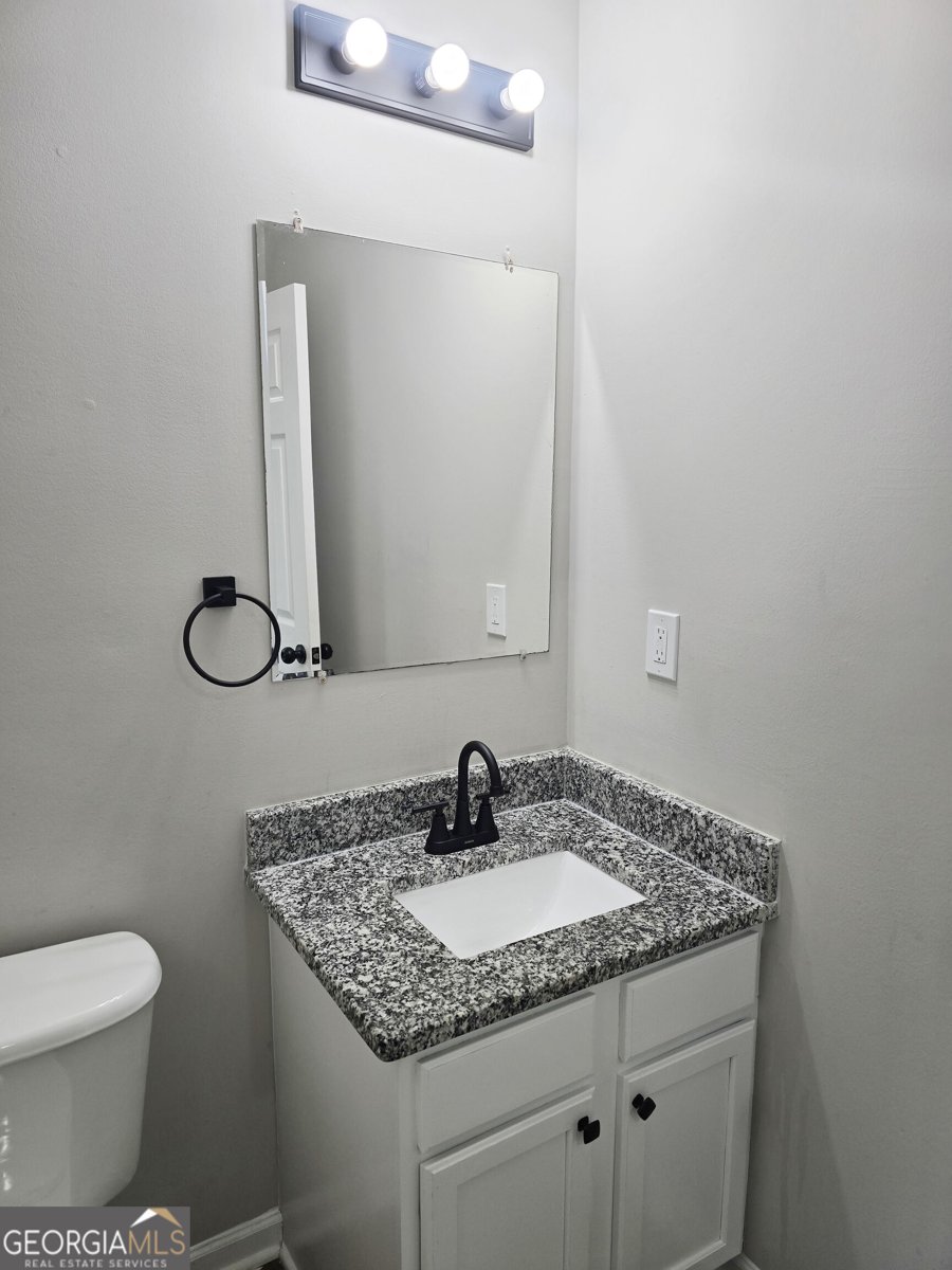 130 Butler Bridge Circle Covington - Photo 11