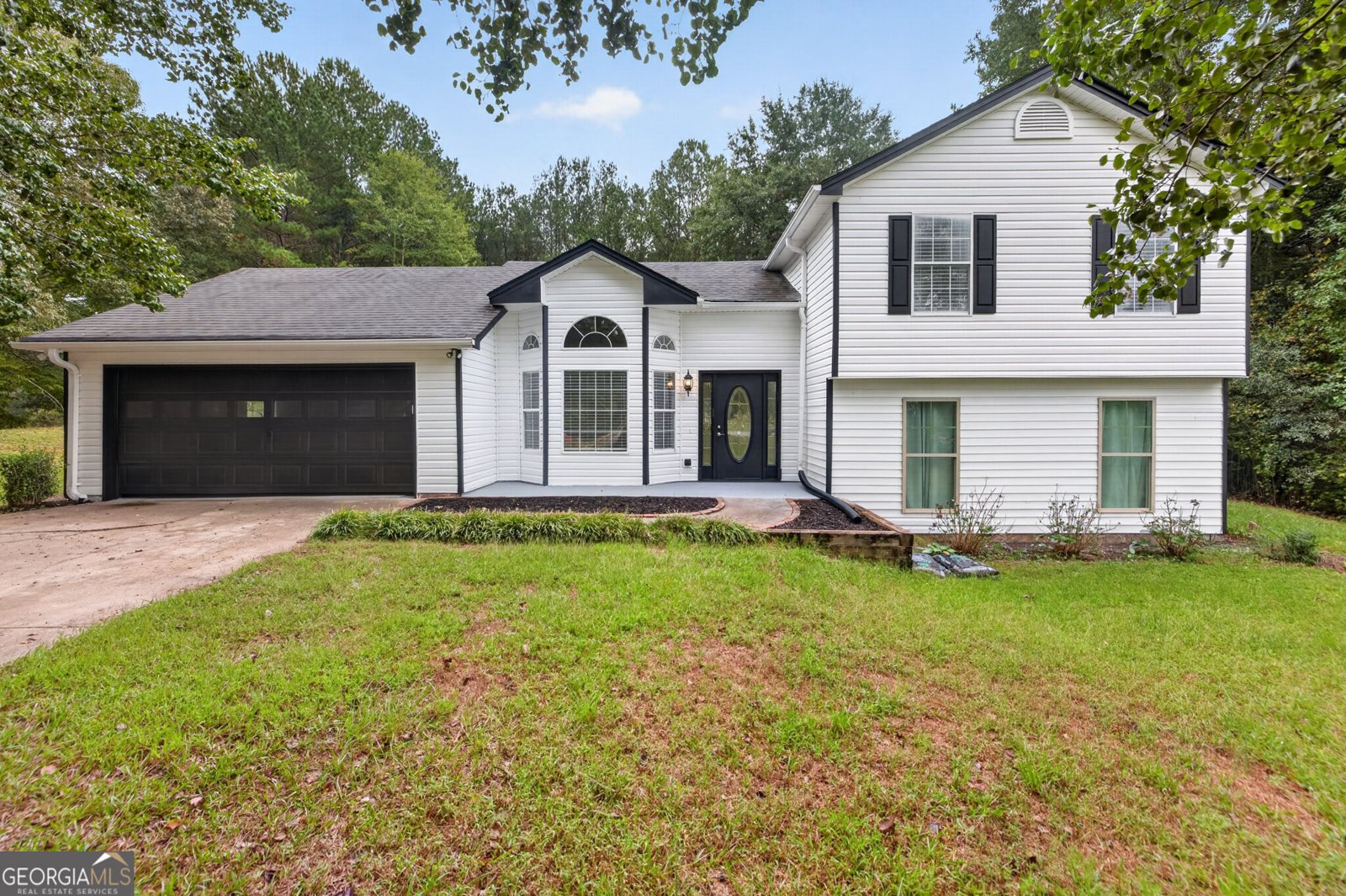 220 Robert Drive Braselton - main photo