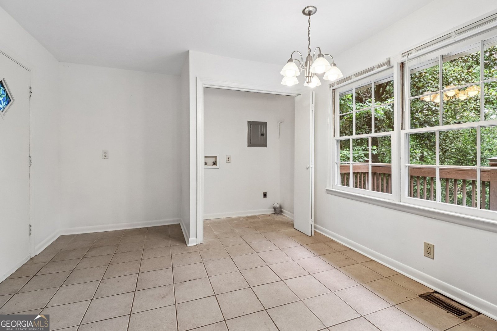 923 Verdi Way Clarkston - Photo 8