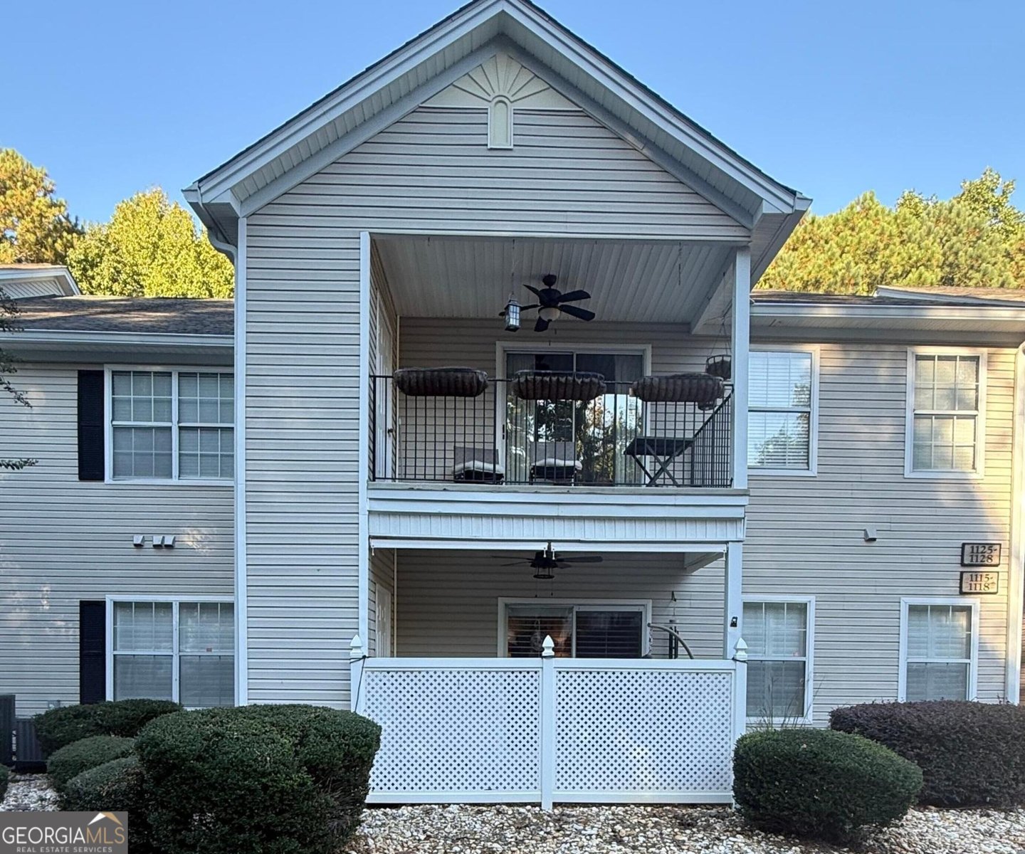 1115 Ridgefield Drive Peachtree City - main photo