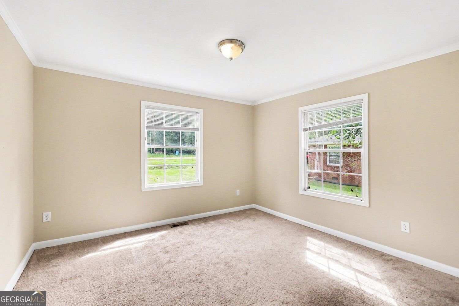 6323 Temple Street Lithia Springs - Photo 11