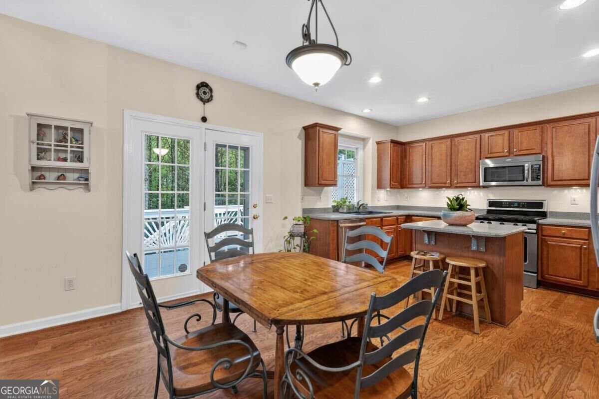 8640 Amsbury Way Cumming - Photo 14