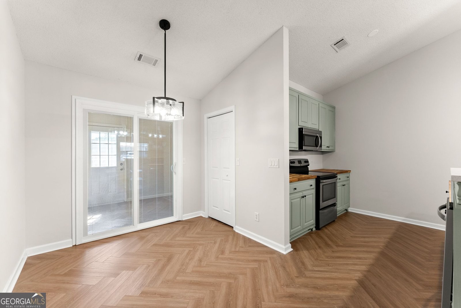 2875 Florence Drive Gainesville - Photo 10