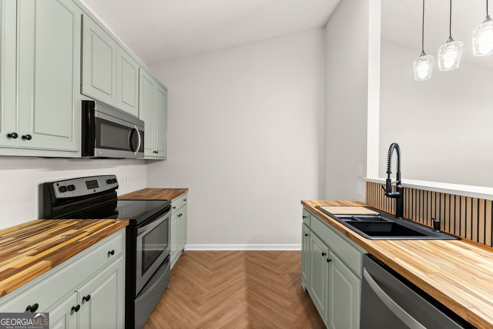 2875 Florence Drive Gainesville - Photo 12