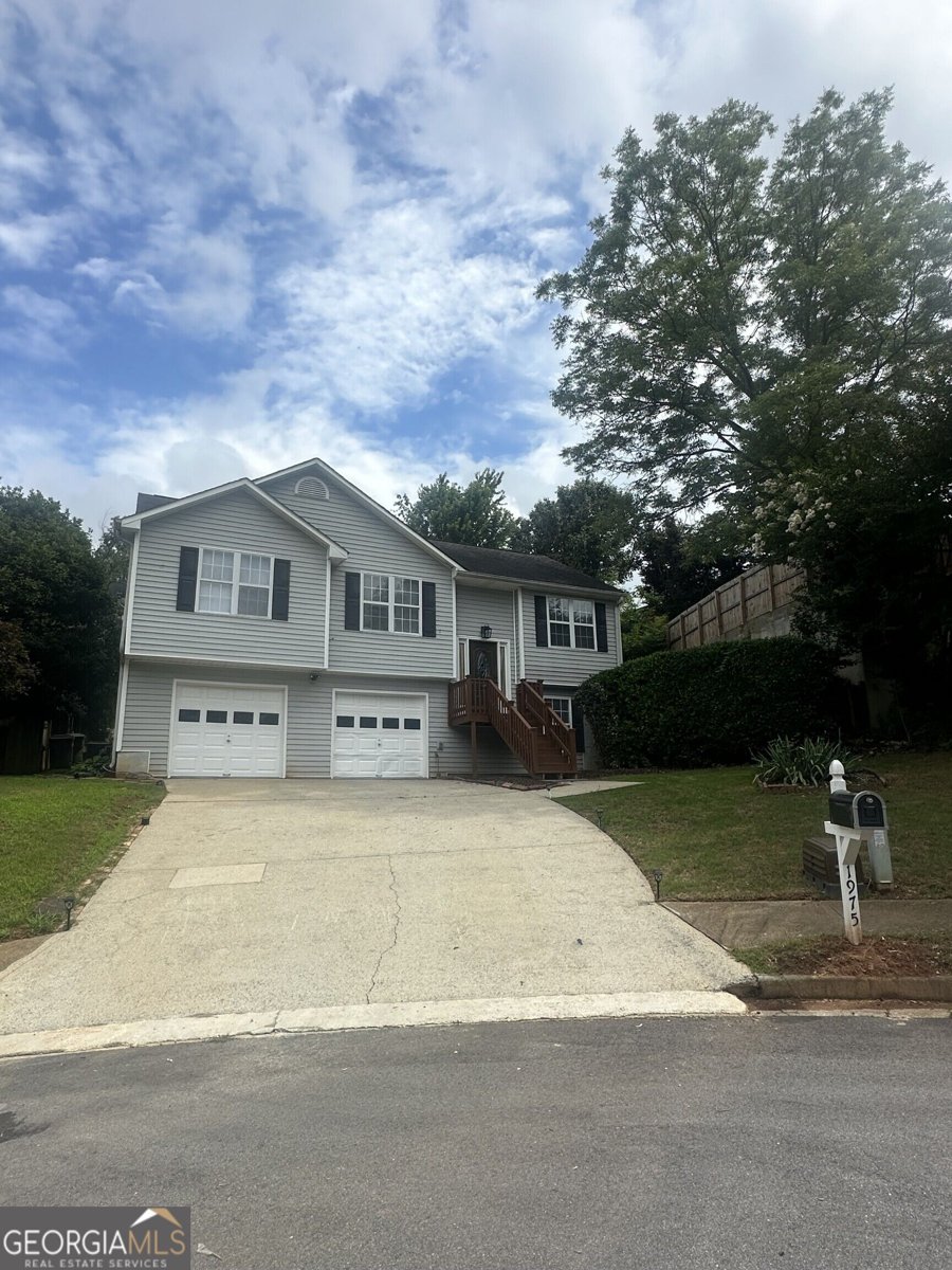 1975 Hollow Trace Way Norcross - main photo