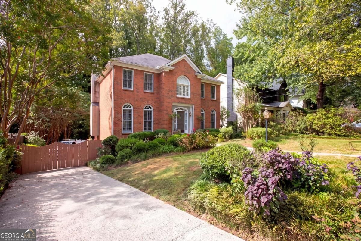 1120 Hancock Drive Atlanta - main photo