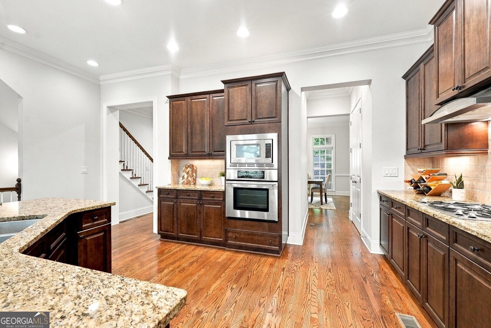 657 Lockton Place Sandy Springs - Photo 12