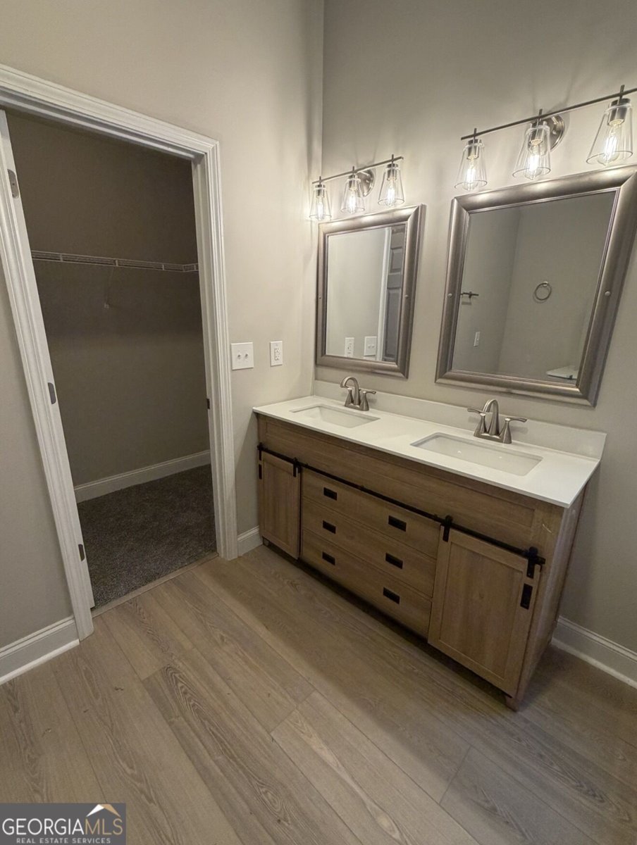 1321 Gates Circle Atlanta - Photo 17